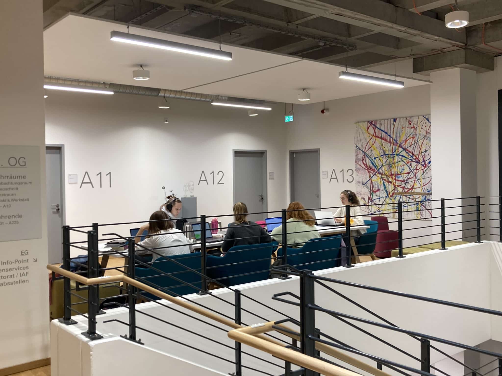 Studierende bei der WritingNight 2024, Foto: Evangelische Hochschule Freiburg