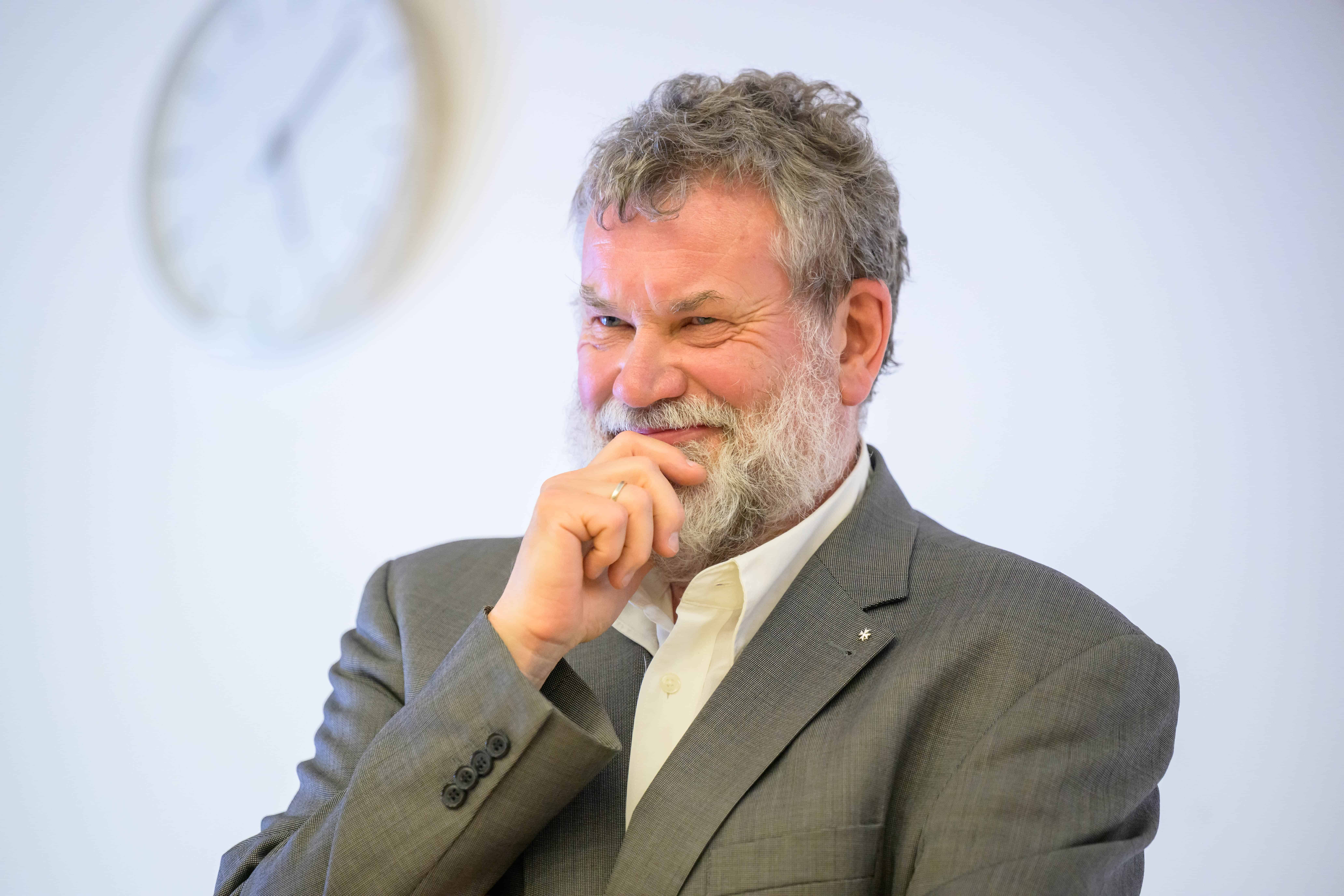 Wilhelm Schwendemann wird in den Ruhestand verabschiedet